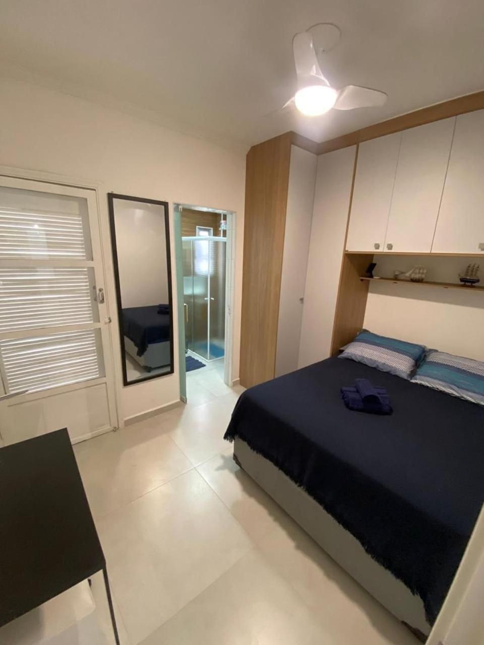 Canto Forte- Suite C/Varanda - Ate 5 Hospedes- Garagem - Wi Fi E 200 Metros Da Praia, 50 Metros Da Av Gastronomica Da Pg Praia Grande  Exterior photo